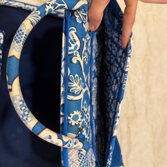 Vera Bradley BLUE LAGOON Hard Sided Laptop Portfolio Computer Case Messenger Bag - Picture 4 of 10